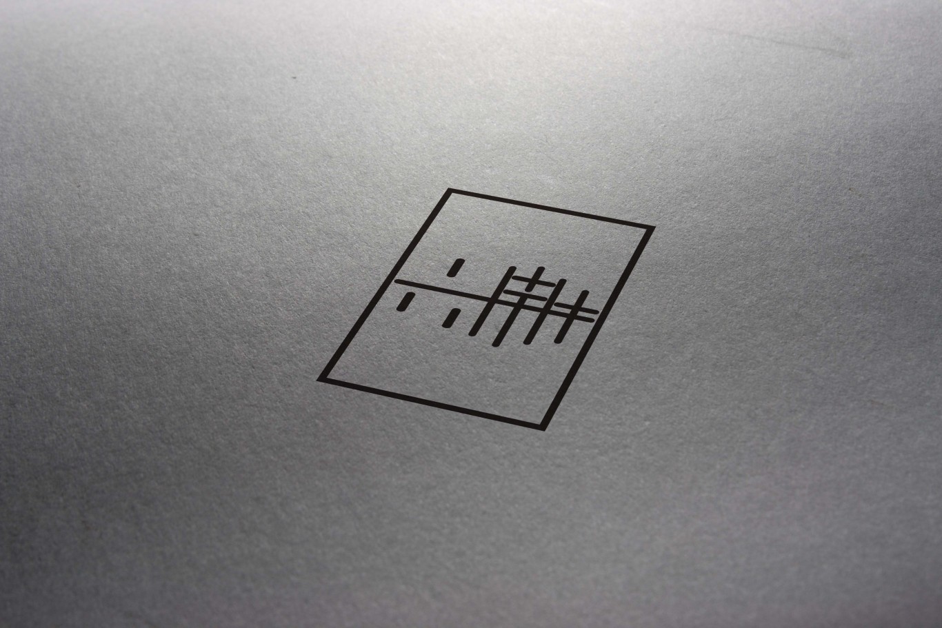 六枝花 摄影师私人logo图0