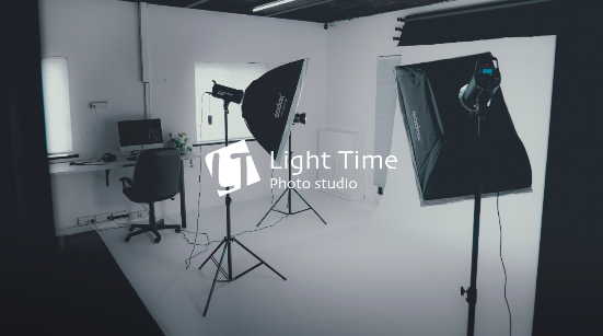 Light Time 摄影工作室logo标志设计