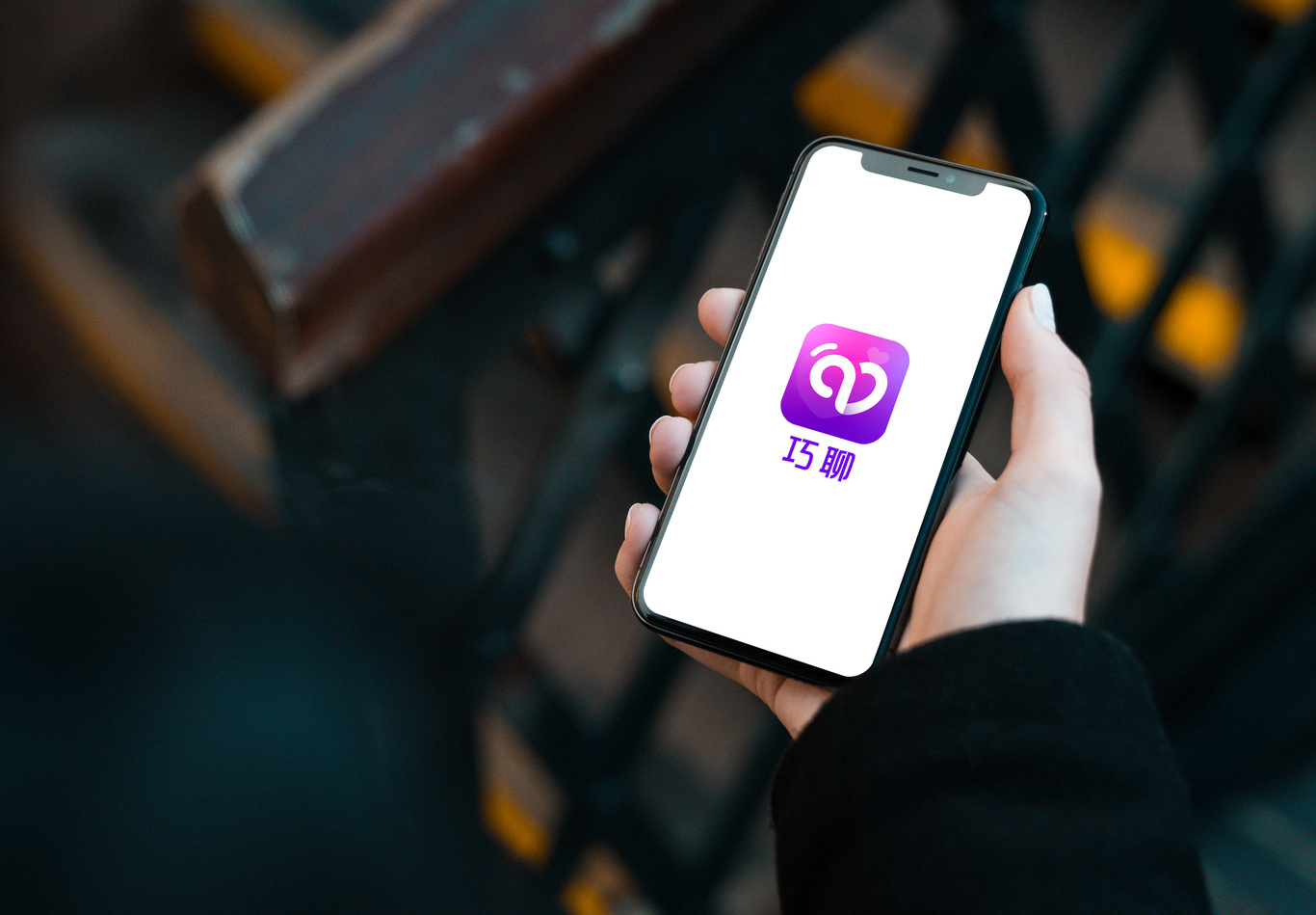 巧聊APP的LOGO设计图3