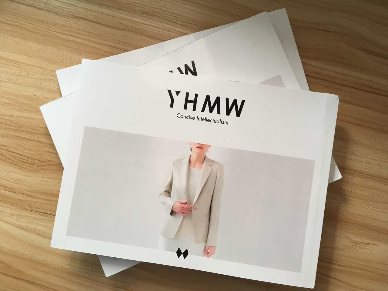 YHMW 电商女装品牌VI形象设计图30