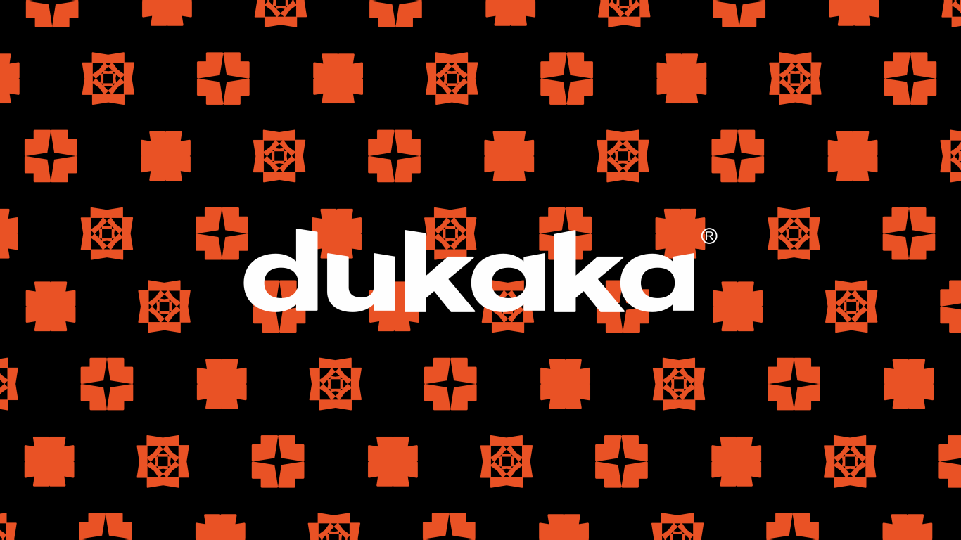 杜卡卡DUKAKA — 极简成衣品牌形象设计图8