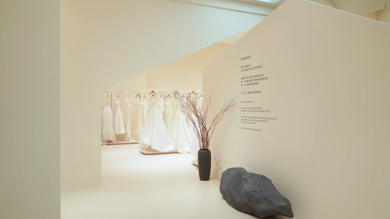 丁达尔视觉丨婚纱摄影工作室品牌设计图2